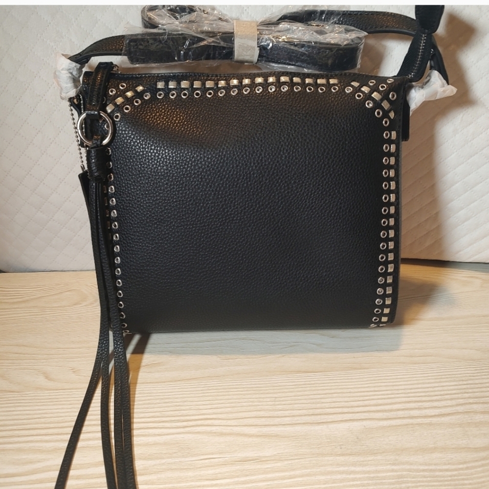 SeOsto Black Crossbody NEW - Picture 8 of 8